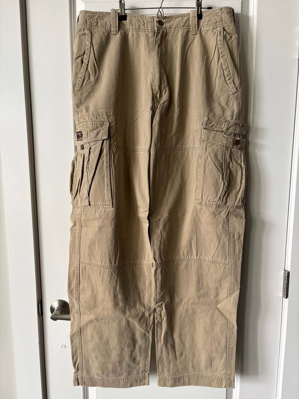 Abercrombie & Fitch Vintage Tan Cargo Pants Mens Size 34L (2001 catalog)